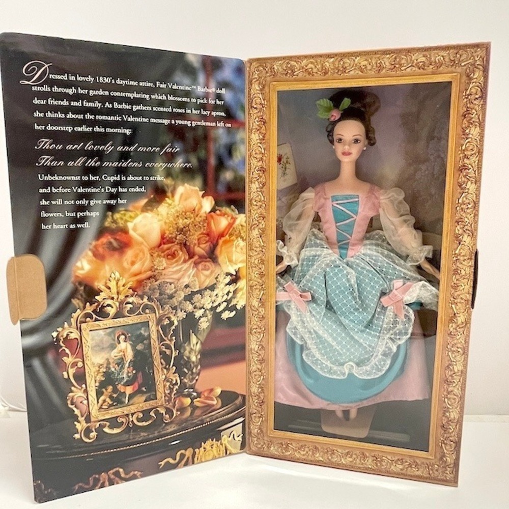 Mattel‎ Hallmark Fair Valentine Barbie Doll 1997 Be My Valentine 3rd in Series